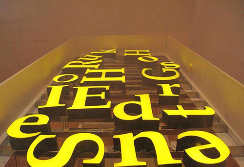 青島市北區發光字廣告制作廠家